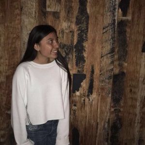 Meet your Posher, Briana